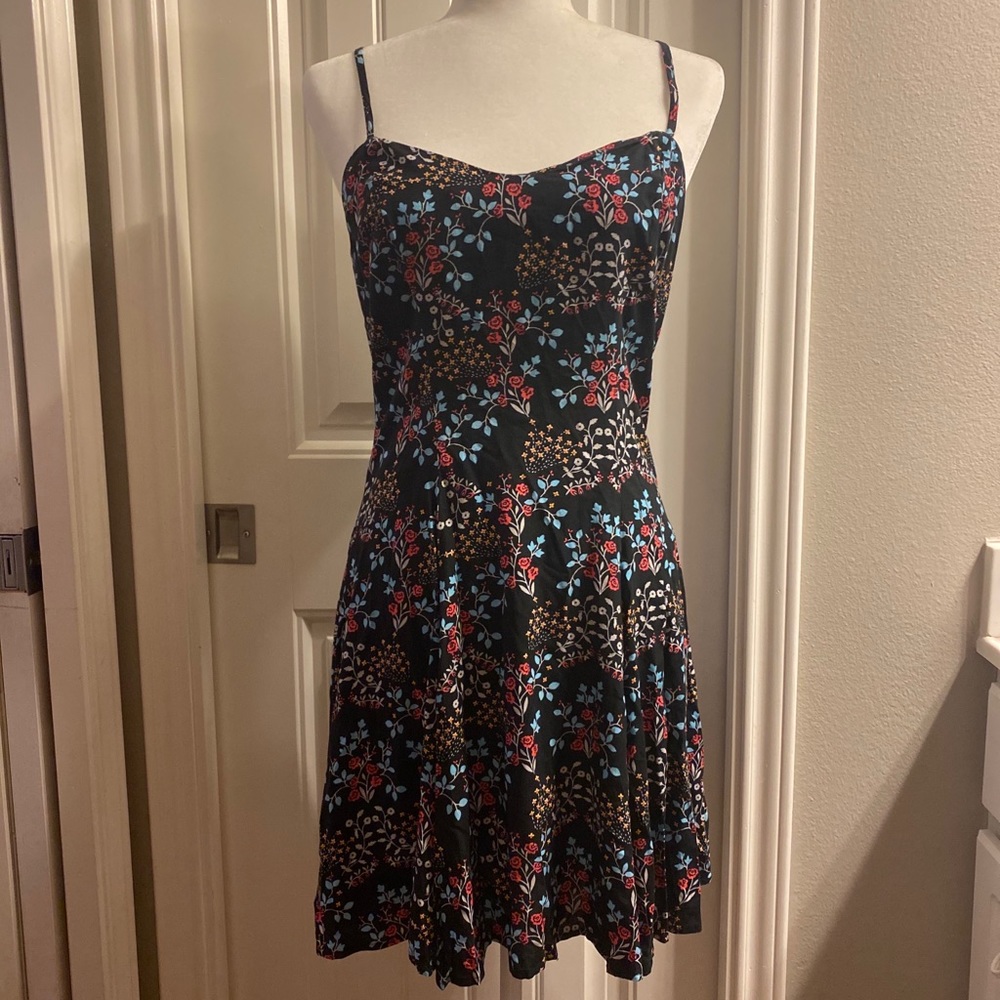 Forever 21 Black Floral Mini Dress